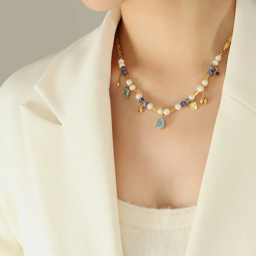 Natural Stone Freshwater Pearl Collarbone Necklace - Image 5